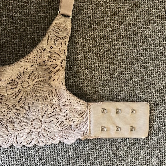 NWOT SUNNIE LIGHTLY LINED BRA AERIE - Picture 4 of 5